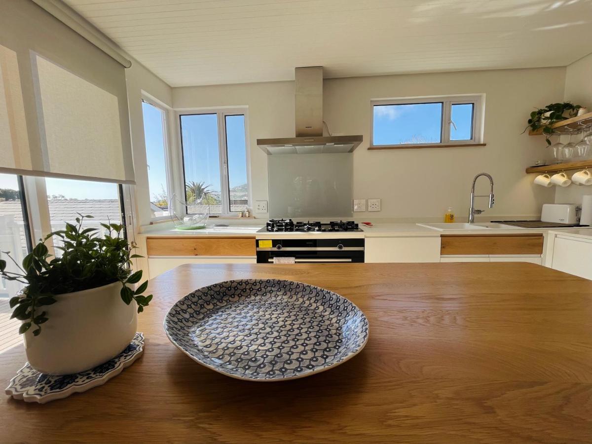 Moonshine - Two Bedroom House With Inverter Kapsztad Zewnętrze zdjęcie