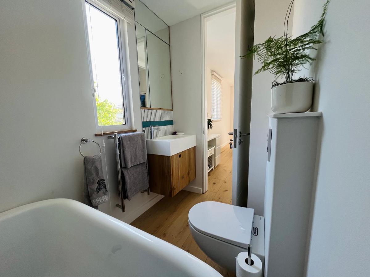 Moonshine - Two Bedroom House With Inverter Kapsztad Zewnętrze zdjęcie