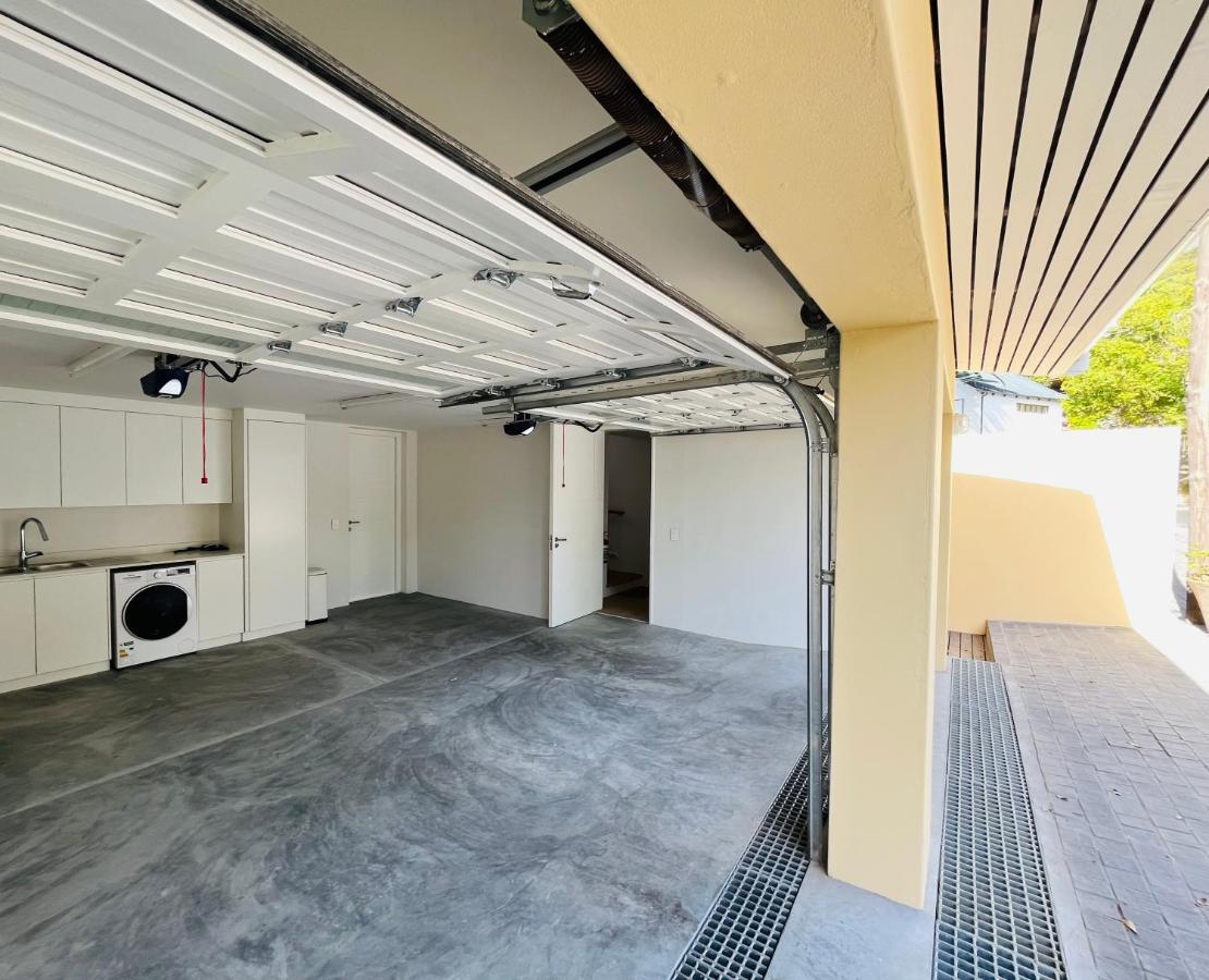 Moonshine - Two Bedroom House With Inverter Kapsztad Zewnętrze zdjęcie